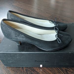 Repetto black kitten heels